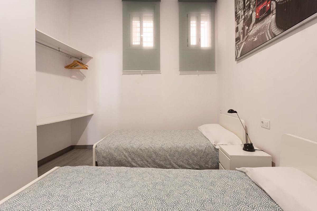 Pelicano Urban Apartment Seville Exterior photo