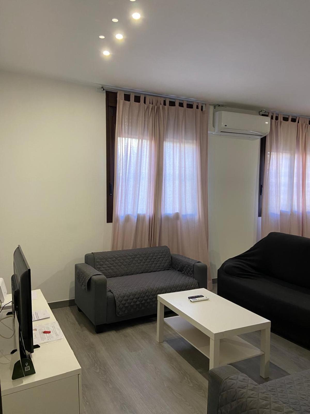 Pelicano Urban Apartment Seville Exterior photo